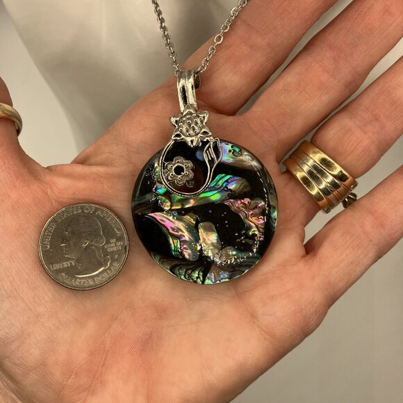 Natural Abalone Shell Paua Shell Large Pendant 18 inch Stainless Steel Chain - Picture 9 of 13